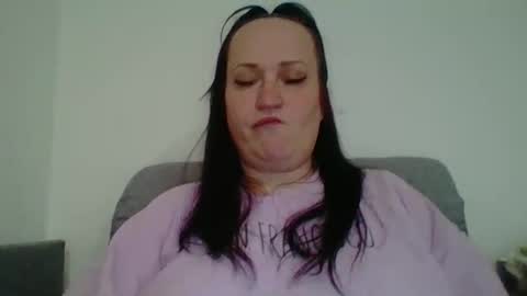 Melisa online show from October 2, 4:30 am