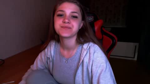 Mari online show from April 14, 2:01 pm