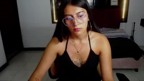 Snapshot of _sweet_lia_ chatting on February 28, 8:10 pm _sweet_lia_ online show from February 28, 8:10 pm