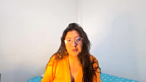 Snapshot of _sweet_melodyy chatting on May 27, 6:49 pm _sweet_melodyy online show from May 27, 6:49 pm