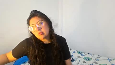 Snapshot of _sweet_melodyy chatting on July 29, 7:34 pm _sweet_melodyy online show from July 29, 7:34 pm