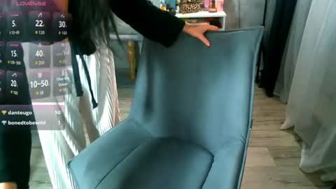 Snapshot of _sweet_ruby_ chatting on July 6, 3:03 pm Milana welcome to my world online show from July 6, 3:03 pm