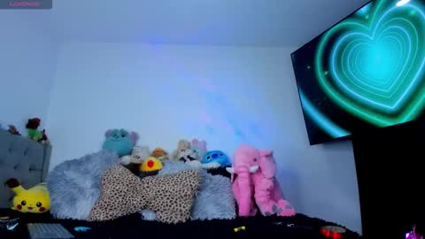 Maria Fernanda online show from January 18, 9:18 pm