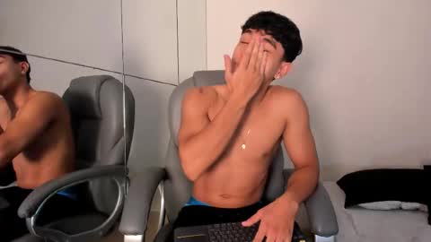 _taylorblack online show from March 7, 11:51 am