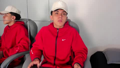 _taylorblack online show from April 13, 11:37 am