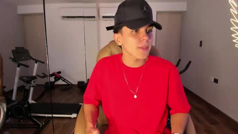 _taylorblack online show from April 18, 11:47 am