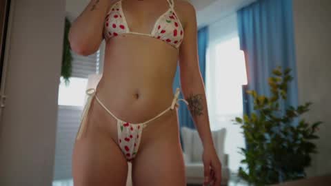 Annie online show from April 7, 3:51 am