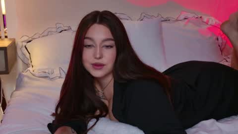 _tessa_may_ online show from November 29, 1:08 am