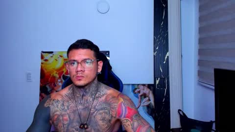 ThadeoWolf online show from October 14, 12:44 am