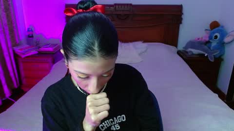 _the_dark_side_of_the_moon_ online show from April 15, 10:54 pm