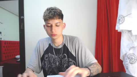 Thomas online show from December 31, 5:55 am