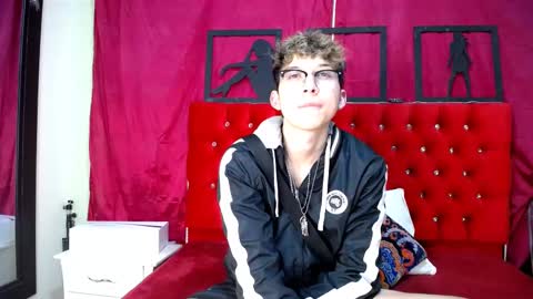 Thomas online show from February 19, 5:16 am