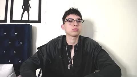 Thomas online show from September 12, 12:11 am