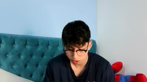 Thomas online show from January 10, 2:13 am