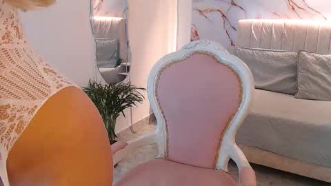 _tiffany1 online show from November 21, 9:13 pm