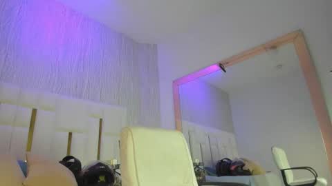 Rousse  online show from February 9, 8:57 pm