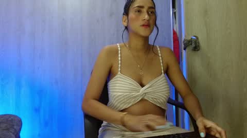 Rousse  online show from March 14, 12:17 am