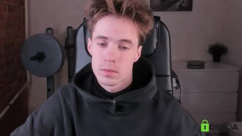 Snapshot of _tokyo_ghoul chatting on November 23, 10:15 am _tokyo_ghoul online show from November 23, 10:15 am