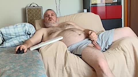    OO               online show from November 17, 1:06 pm