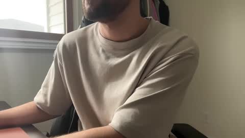 Snapshot of _ur_happy_meal chatting on December 23, 4:28 pm DJ online show from December 23, 4:28 pm