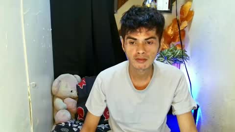 Snapshot of _urbabypam chatting on February 3, 11:53 am Urjerick online show from February 3, 11:53 am