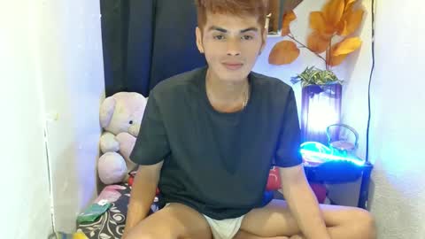 Snapshot of _urbabypam chatting on March 9, 1:04 pm Urjerick online show from March 9, 1:04 pm