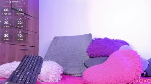    online show from July 18, 3:00 am
