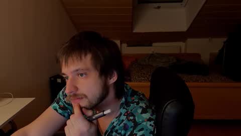 Snapshot of _v_l_a_d_ chatting on January 8, 9:06 pm Vlad online show from January 8, 9:06 pm