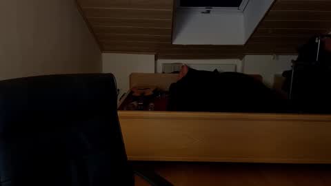 Snapshot of _v_l_a_d_ chatting on February 26, 1:37 am Vlad online show from February 26, 1:37 am