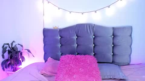 Vale online show from January 13, 2:55 pm