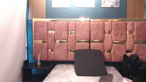 _valery34_ online show from April 16, 11:33 am