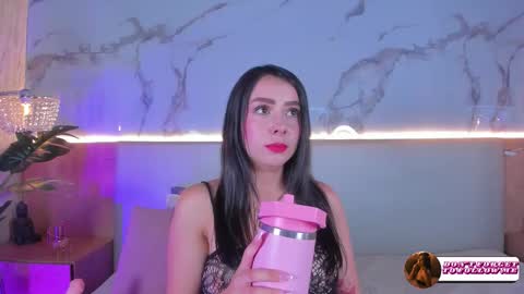 Snapshot of _valeryysmith_ chatting on January 19, 4:27 am Valery online show from January 19, 4:27 am