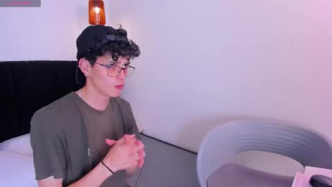 _vanie online show from September 20, 2:56 am