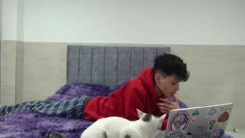 _vanie online show from November 24, 7:24 pm