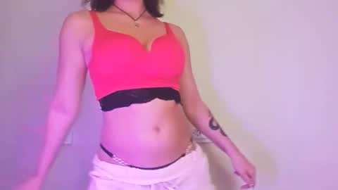 Snapshot of _velvetvibe_ chatting on September 20, 6:20 pm Mia online show from September 20, 6:20 pm