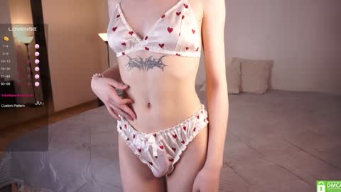 Snapshot of _vi_vi_ chatting on January 27, 10:06 pm Viola online show from January 27, 10:06 pm