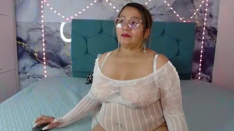 Snapshot of _vickysweet chatting on September 9, 9:03 pm _vickysweet online show from September 9, 9:03 pm