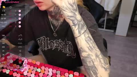 Alis online show from March 15, 7:36 am