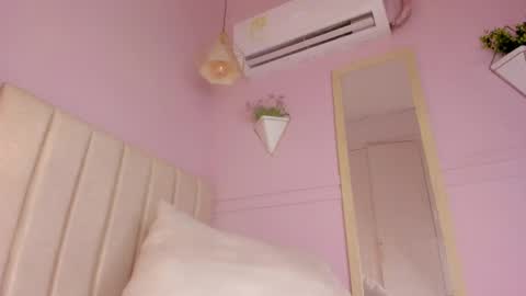 _wendy_x online show from June 3, 2:33 pm