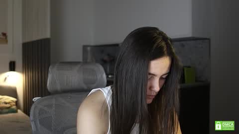 Kristina online show from December 5, 11:30 am