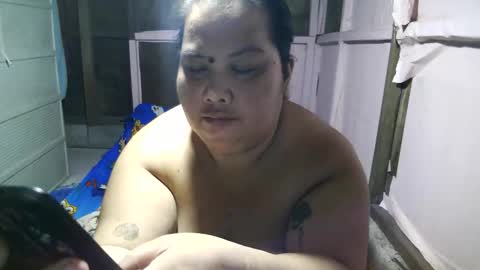 Snapshot of _xxbigboooty chatting on October 13, 1:27 am _xxbigboooty online show from October 13, 1:27 am