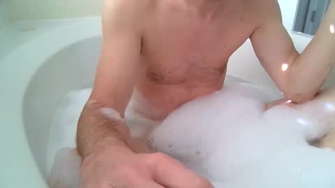 Tom online show from December 15, 5:17 pm