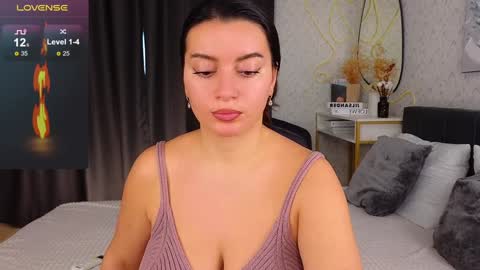 Snapshot of _your_sweetdream chatting on December 8, 8:09 am Jasmine online show from December 8, 8:09 am