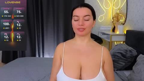 Snapshot of _your_sweetdream chatting on February 27, 8:06 am Jasmine online show from February 27, 8:06 am