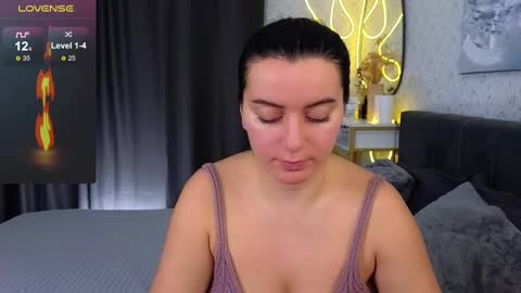 Snapshot of _your_sweetdream chatting on February 28, 8:09 am Jasmine online show from February 28, 8:09 am