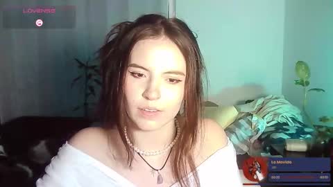 _yourcherrybomb online show from December 18, 2:39 am