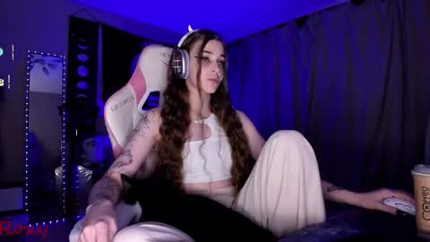 Roxy online show from October 21, 10:32 pm