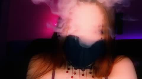 Snapshot of _yourwetdreams_ chatting on June 29, 2:06 pm Roxy online show from June 29, 2:06 pm