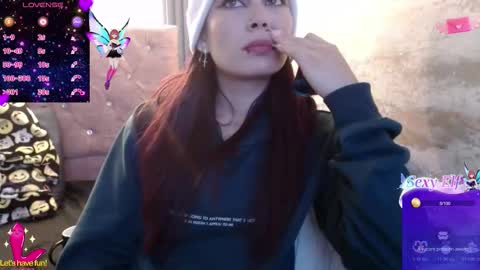 Yuyi online show from February 25, 12:26 pm