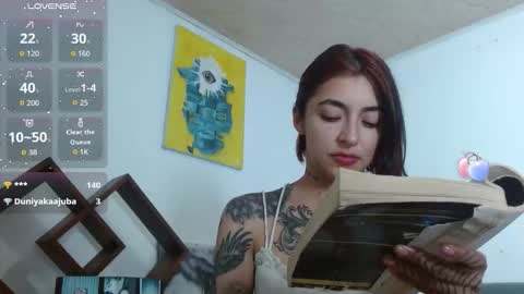 Snapshot of _zoebakers chatting on October 1, 4:51 am Zoe online show from October 1, 4:51 am
